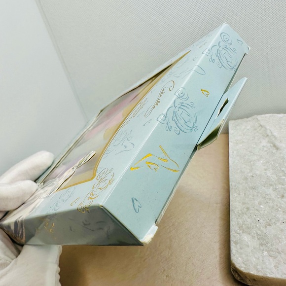 NEW! Taste Beauty 5ct Disney Princess Cinderella Lip Gloss Set - Picture 4 of 8